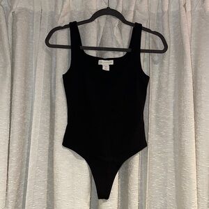 NWOT - House of Harlow 1960 - Women’s Black Thong Bodysuit - Small